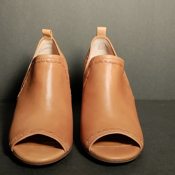 LUCCA LANE BOOTS⭐ - Picture 9 of 13